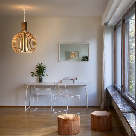 Lampe de table en bois et stratifié noir, Secto Design, Luminaires  scandinave en bois