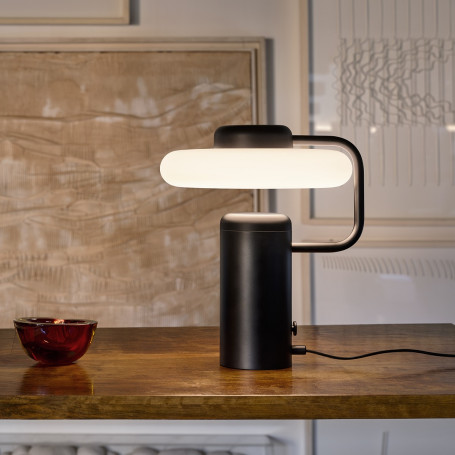 Lampe LED Tratto métal verre opalin - Kundalini