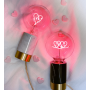 Socle de lampe Romance en marbre - Message in the Bulb